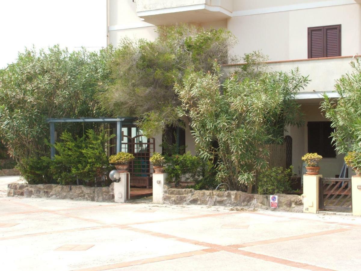 Una Finestra Sul Mare Calasetta Ngoại thất bức ảnh